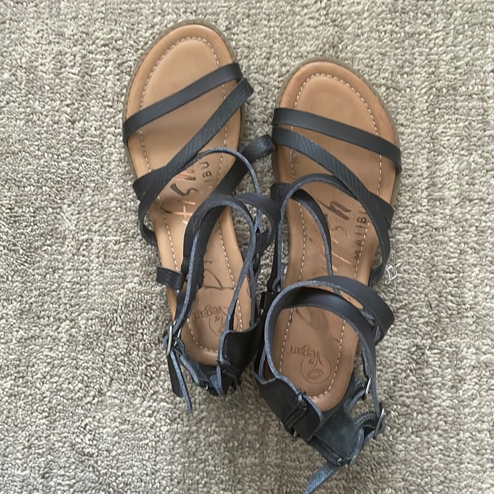 Black size 7.5 sandals